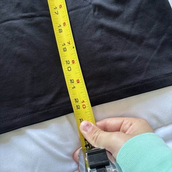 A’nue Ligne Womens Size Medium 3/4 Sleeve V Neck Black Shirt Blouse Stretchy - Picture 4 of 7